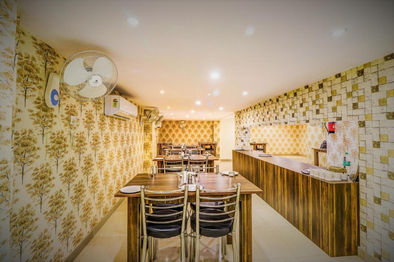 Fabhotel Sain Dass Kánpur Exteriér fotografie