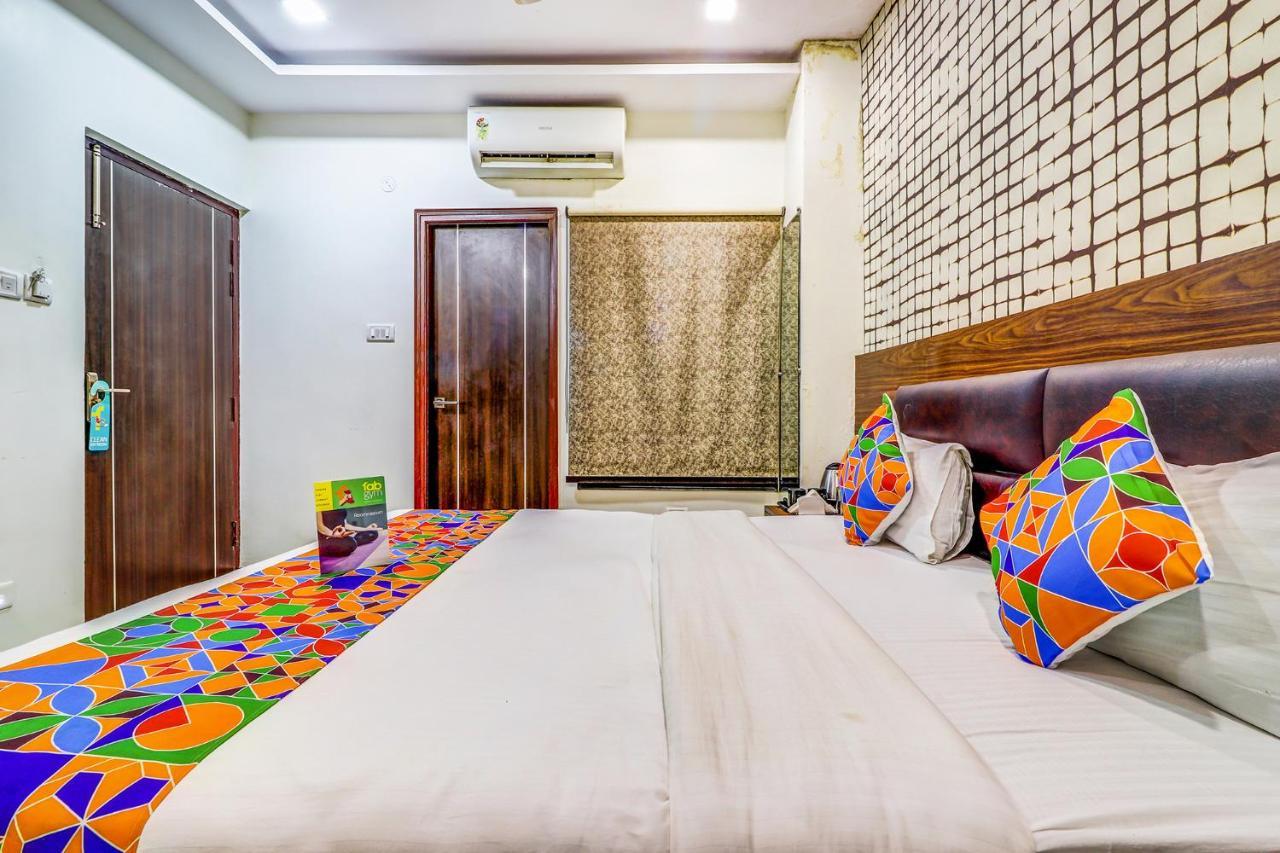 Fabhotel Sain Dass Kánpur Exteriér fotografie